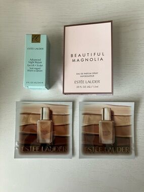 Estee Lauder (4) Cosmetic Samples
New In Package
